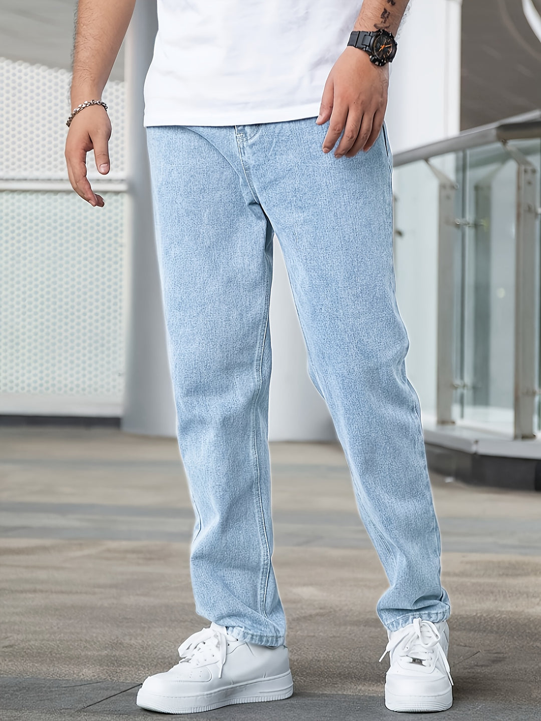 Casual Fit Jeans